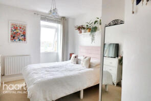 Flat 28, 1 Austen Apartments, Weighton Road, Penge, London SE20 8FB