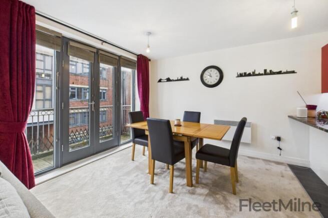 Living/dining room