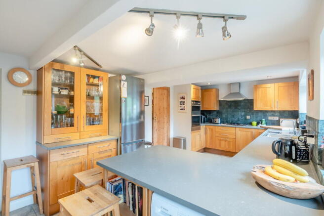 3 bed Detached for sale Image 7