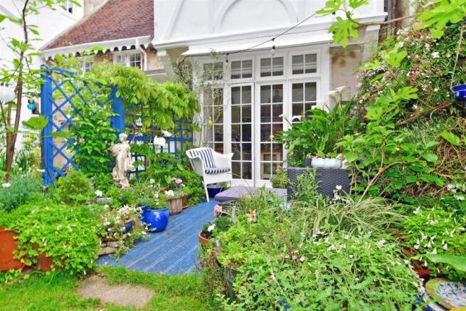 Patio / Decking