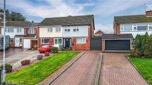 38, Skidmore Avenue, Dosthill, Tamworth B77 1NJ