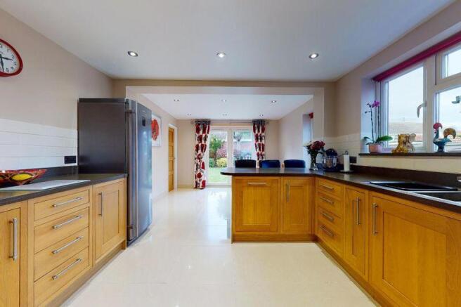 Kitchen/Breakf...