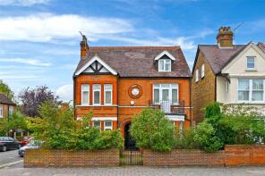 100, St Leonards Road, Windsor SL4 3DA