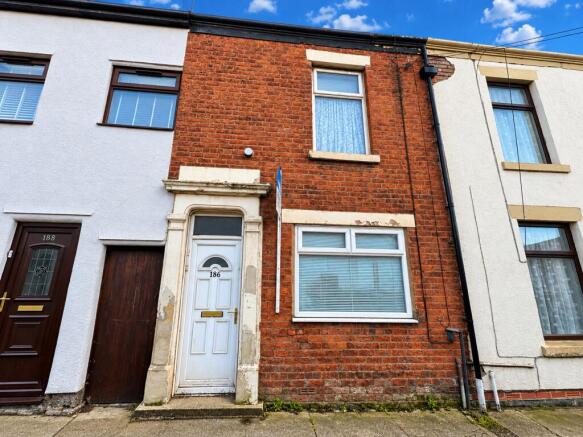 2-bed terraced on St. Georges Road, Preston, £100,000