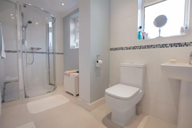 En-Suite.jpg