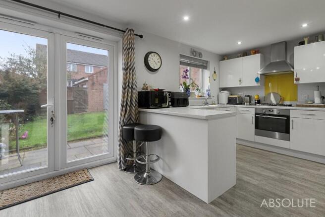 Kitchen/Dining Room