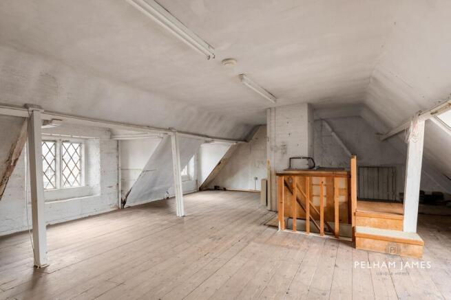 Studio, Tudor House II, High St West, Uppingham