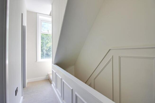 4 bed Terraced for sale Image 5