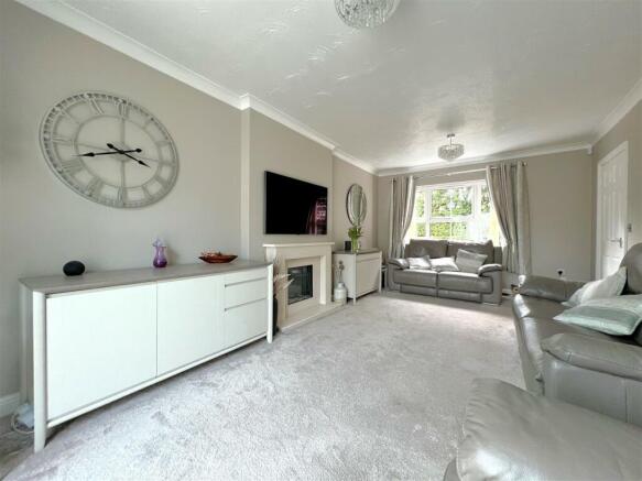 living room 3.jpg