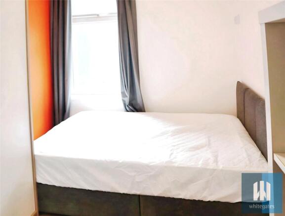 1 bed House Share to rent Image 4