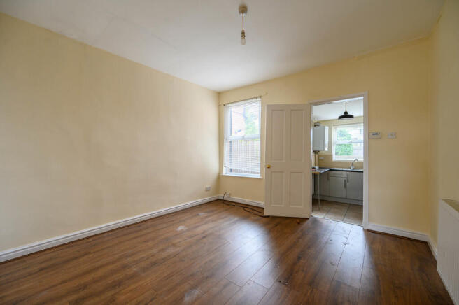 Wollaton Road, Beeston photo 4