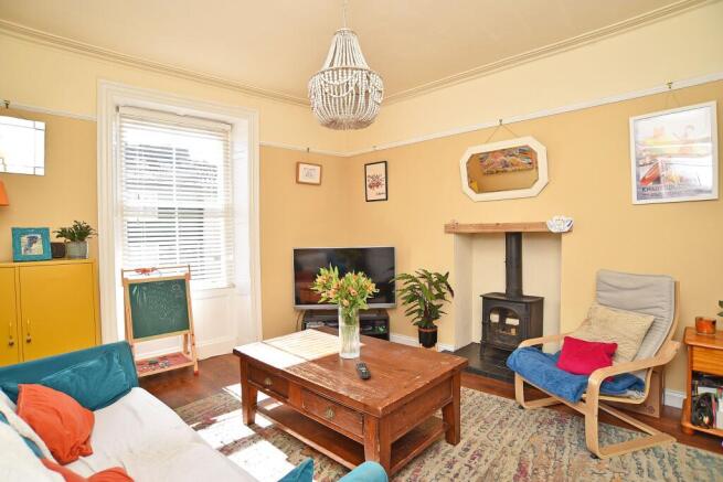 3 bed Town House for sale Image 6