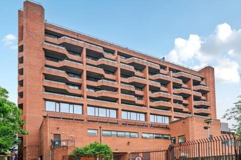 Finchley Road, London