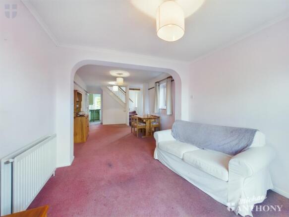 CAM02789G0-PR0034-STILL014