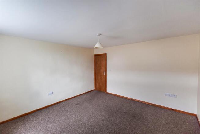 1 bed Flat to rent Image 4