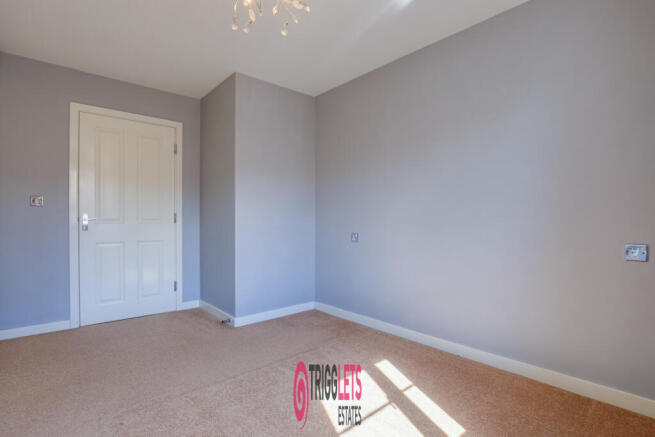 2 bed Apartment for sale Image 12