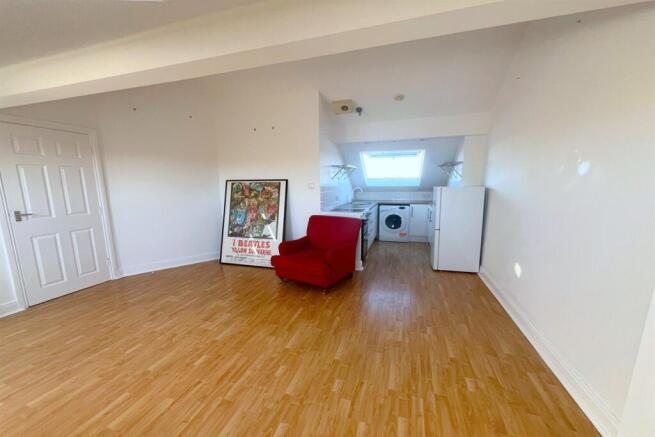 Lounge/sitting room