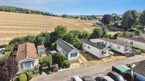 Ashleigh Park, Ware