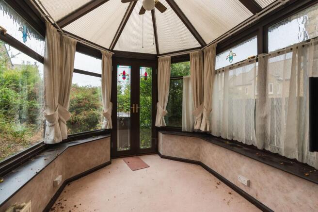 3 bed Detached for sale Image 8