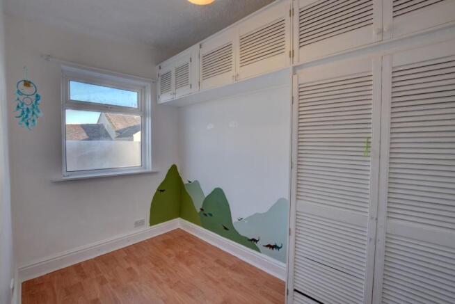 Bedroom 4.jpg