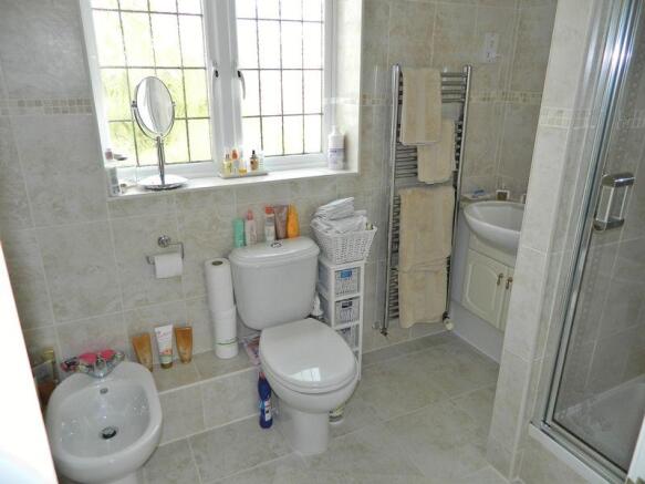 Photo 8