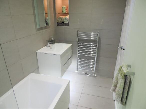 Photo 9