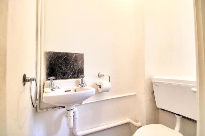 IMG_6485_6_7_Interior 4
