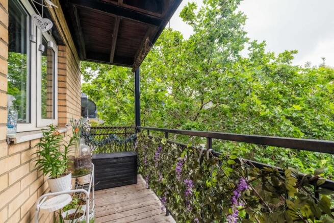 Balcony (2)