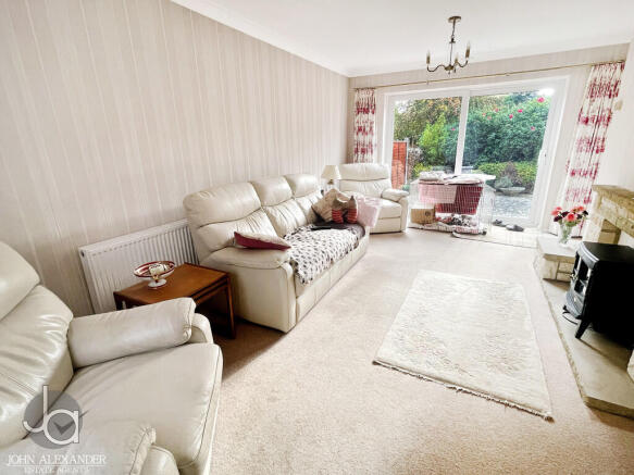 20251008_15521382...