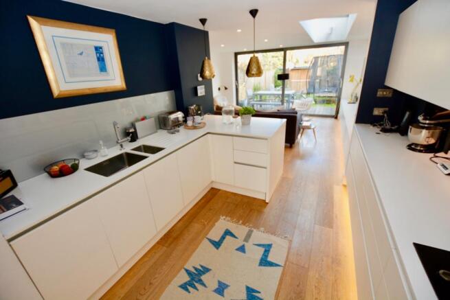 Kitchen / Breakfast