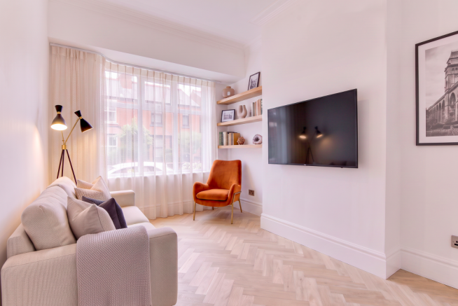 Virtually furnished