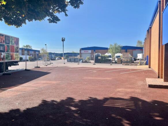 2 Crown Yard.jpeg
