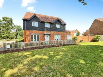 Ridges Rise, Deepcut, Camberley, Surrey, GU16
