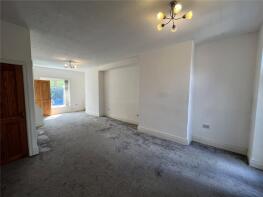 25, Beatrice Street, Manchester M27 9XN