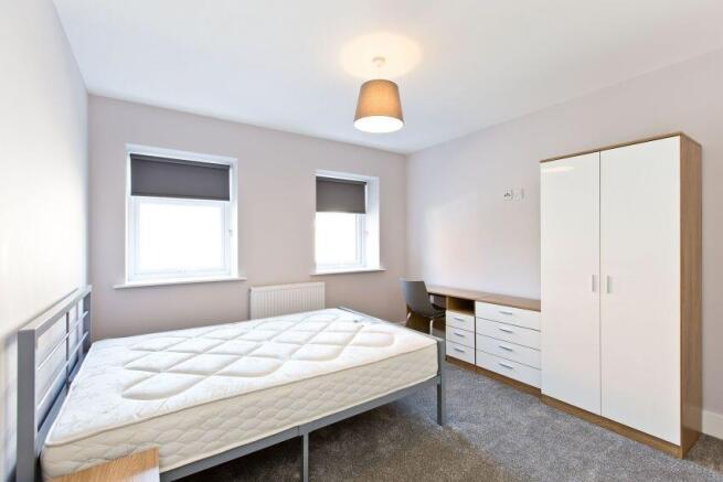 2 bed Flat to rent Image 7