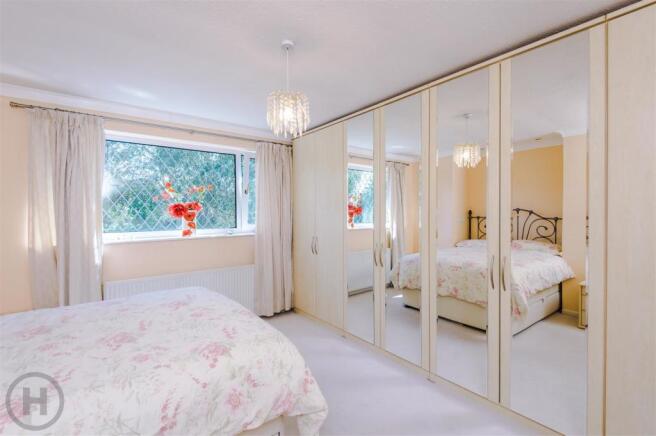 Master Bedroom.jpg