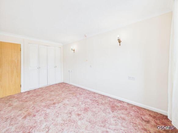 1 bed Flat for sale Image 6