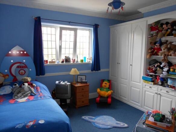 Photo 10