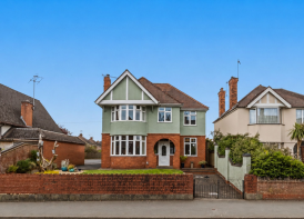 21, Bromyard Road, Worcester WR2 5BZ