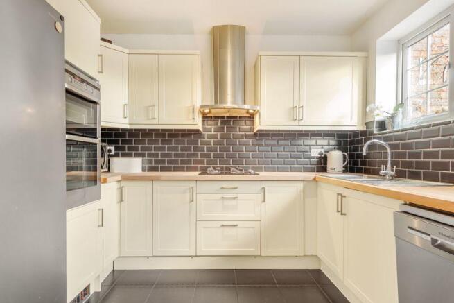 Kitchen shot 1