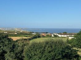 Atlantic Heights, Tregurrian, Newquay TR8 4AE