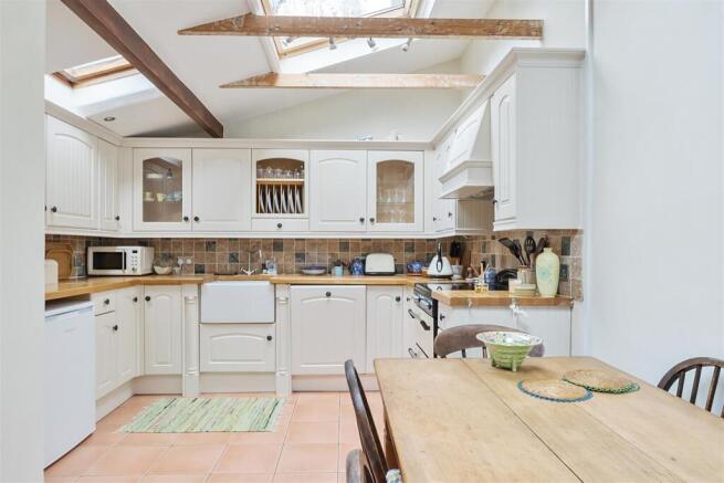 Kitchen / Dining Room