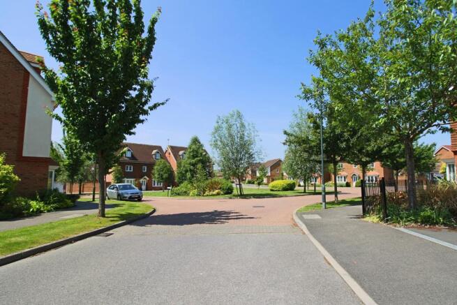 Oak Tree Drive, Clayton Mills