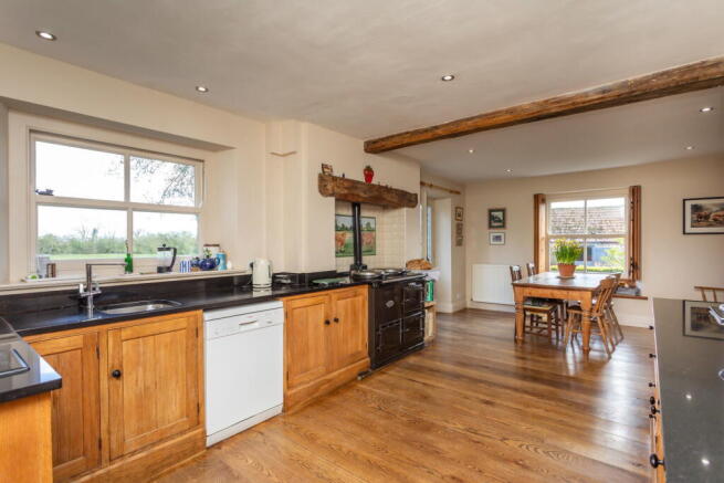 4 bed Smallholding for sale Image 6