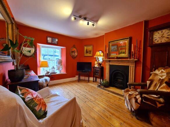 Bedroom 3/ Lounge