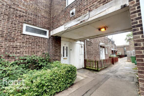 97, Willonholt, Ravensthorpe, Peterborough PE3 7LT