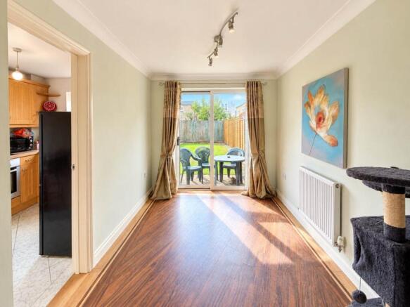Stroud Way, Edge Of Weston Village - Cul-de-sac Location photo 4