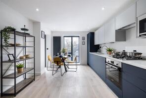 2a, Clinton Road, Forest Gate, London E7 0HD