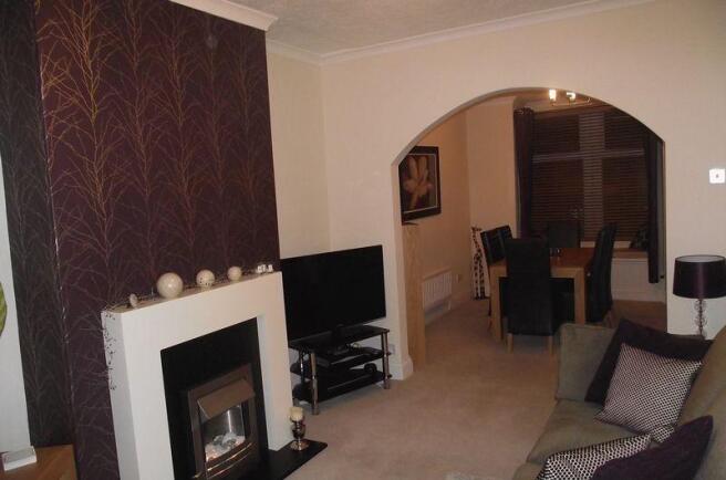 LIVING ROOM 2