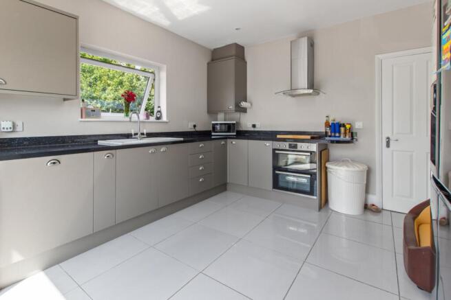 1 Malvern Road, Powick, Worcester, WR2 4SF photo 4